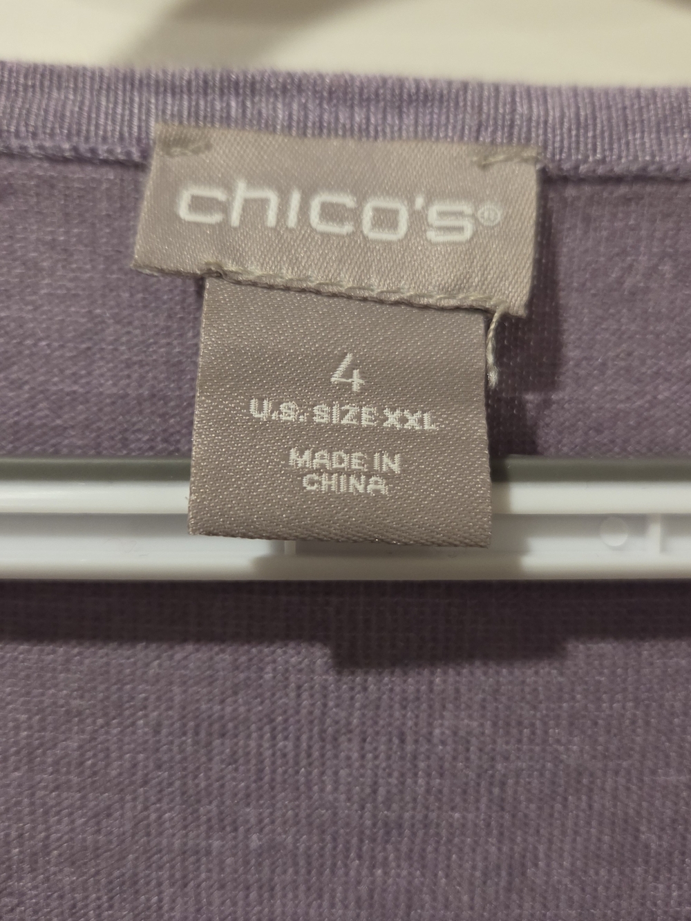 Chico's Lavender Long-Sleeve Scoop Neck Top Chico's Size 4 - Picture 5 of 7